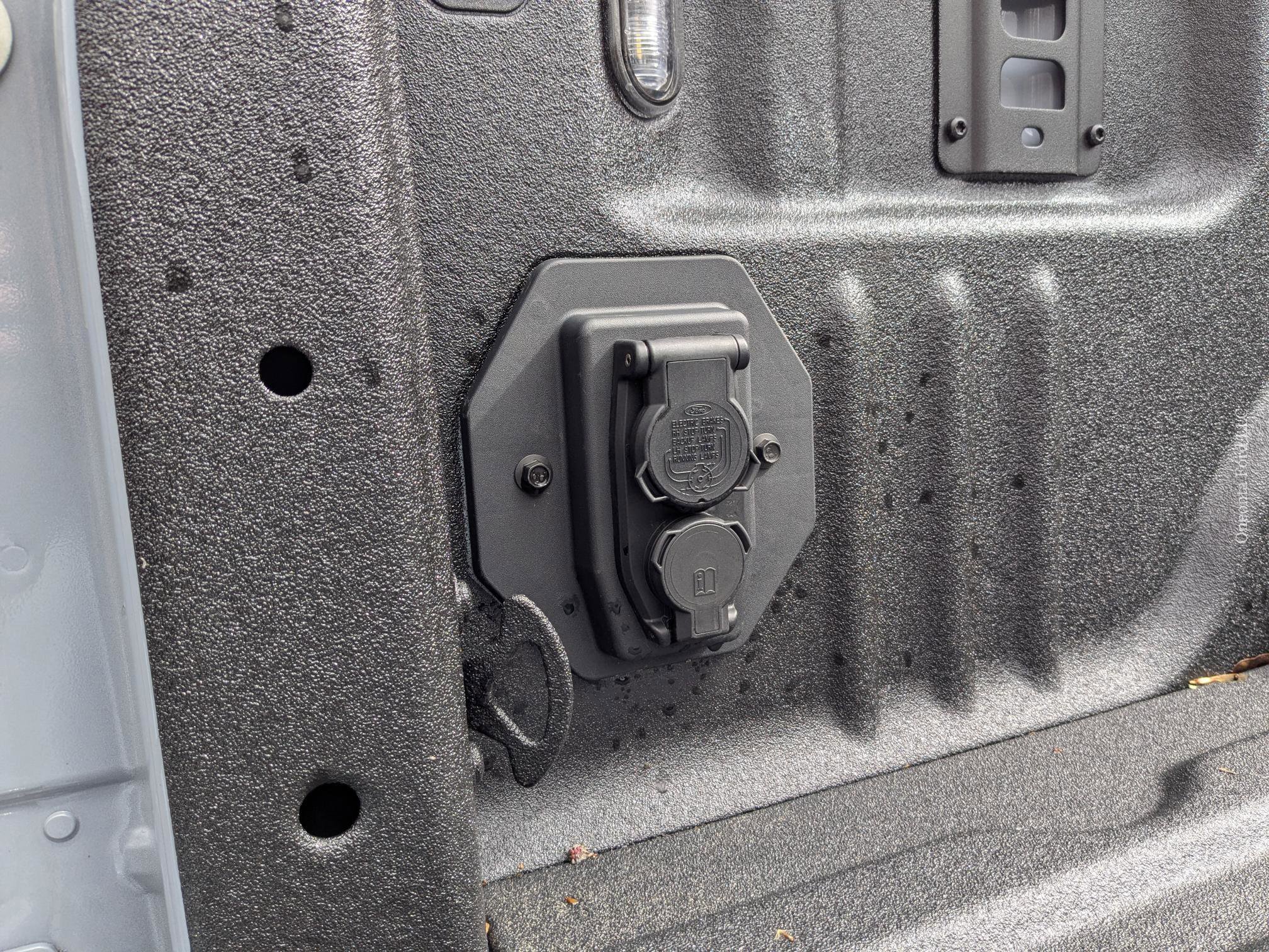 New 2026 Ford F350 Lariat image 12