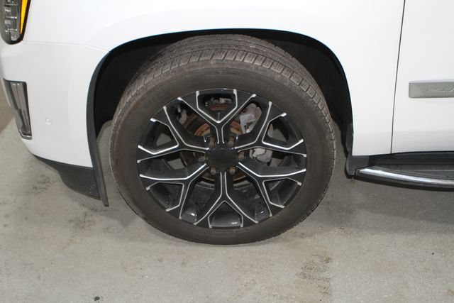 Used 2018 Cadillac Escalade ESV Luxury AWD/4WD image 12