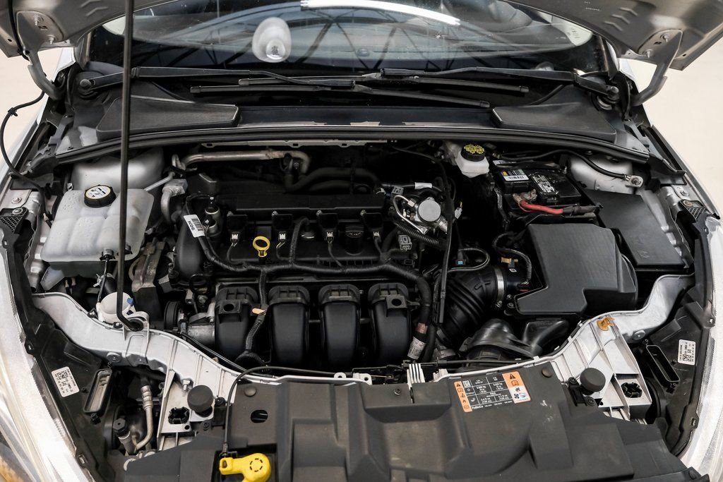 Used 2018 Ford Focus SE FWD image 52