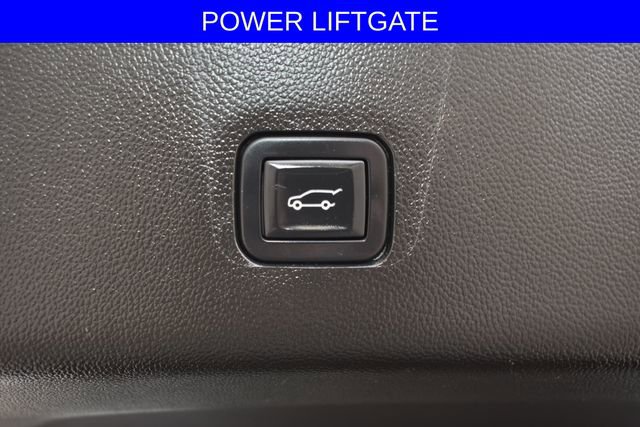 Used 2019 Chevrolet Traverse RS image 9