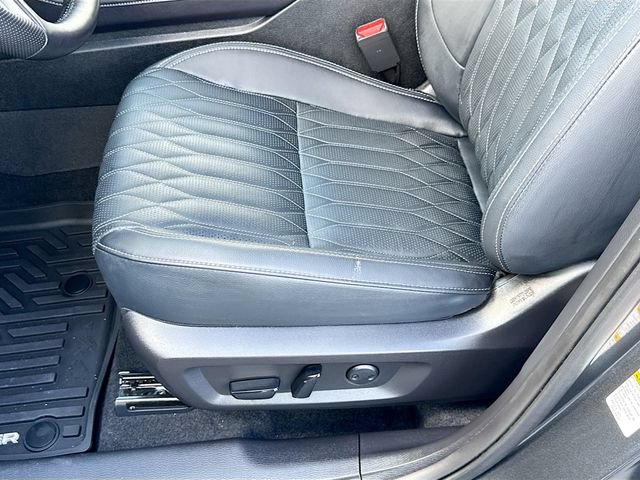 Used 2025 Mitsubishi Outlander SEL AWD/4WD image 20