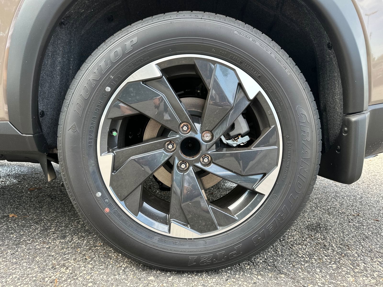 New 2025 Nissan Rogue SV w/ SV Premium Package image 20