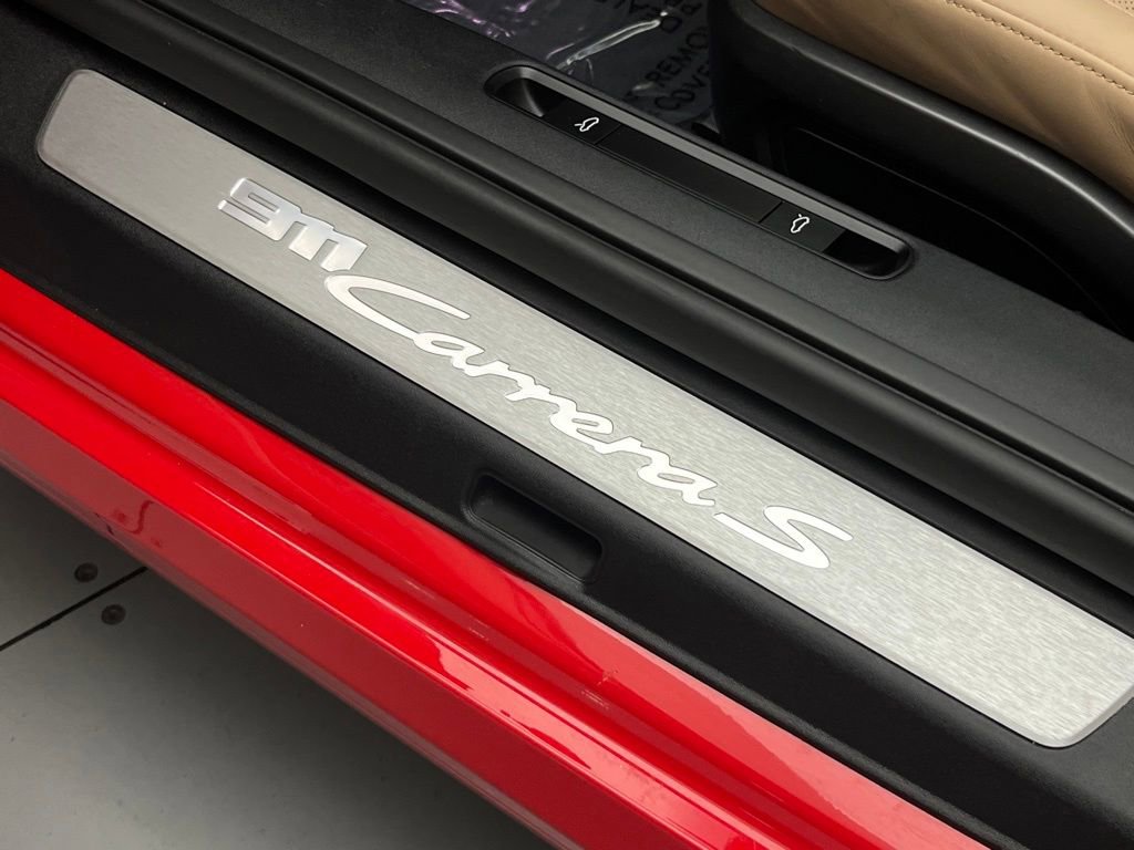 Used 2024 Porsche 911 Carrera S image 31