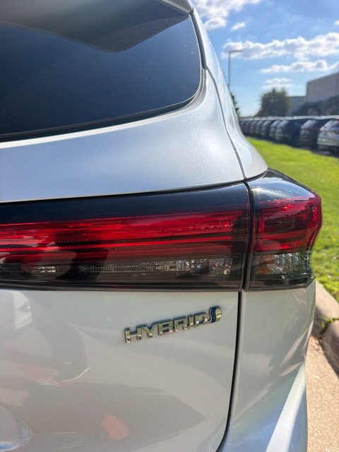 Used 2021 Toyota Highlander Platinum AWD/4WD image 8