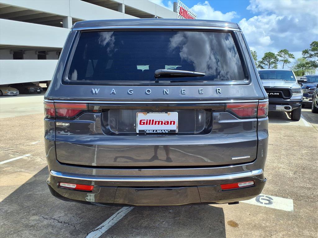 Used 2024 Jeep Wagoneer L Series III w/ Flexible Seating Group image 23