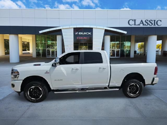 Used 2025 RAM 2500 Laramie AWD/4WD image 5