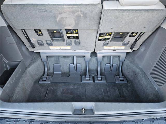 Used 2016 Toyota Sienna XLE w/ XLE Navigation Package image 6