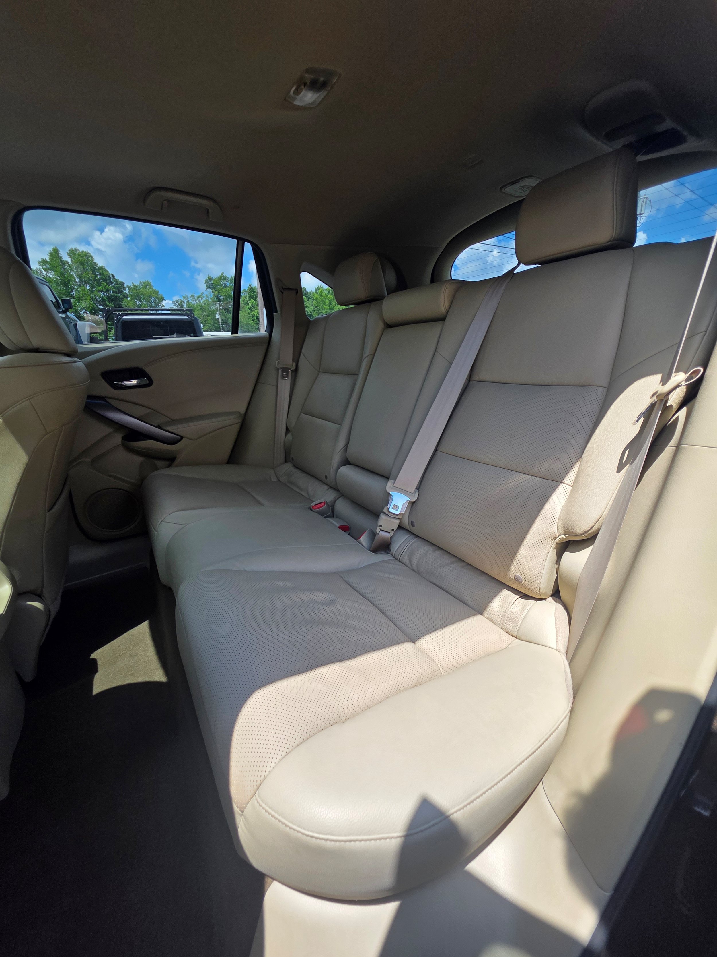 Used 2015 Acura RDX w/ Technology Package AWD/4WD image 20