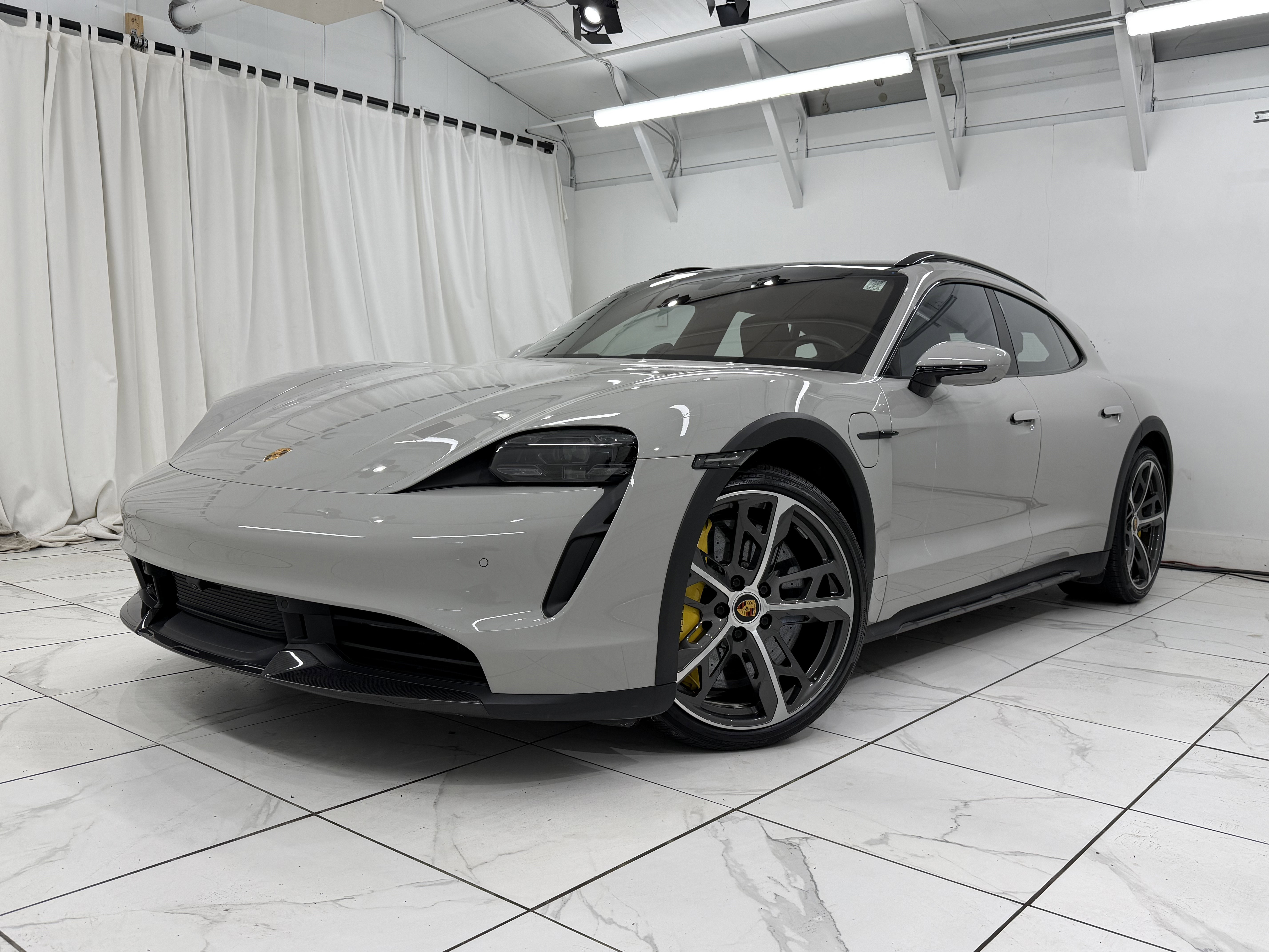 Certified 2023 Porsche Taycan Turbo S image 7