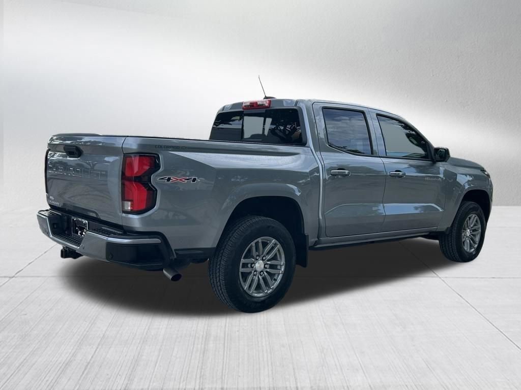 Used 2025 Chevrolet Colorado LT w/ LT Convenience Package AWD/4WD image 5