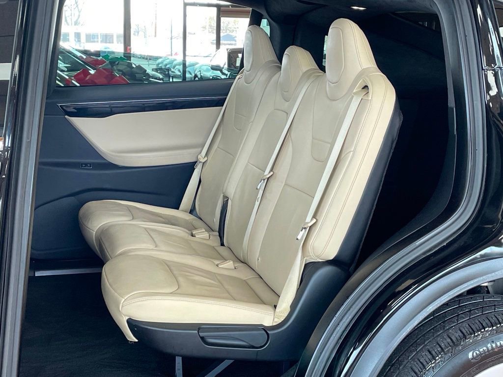 Used 2016 Tesla Model X 90D AWD/4WD image 15