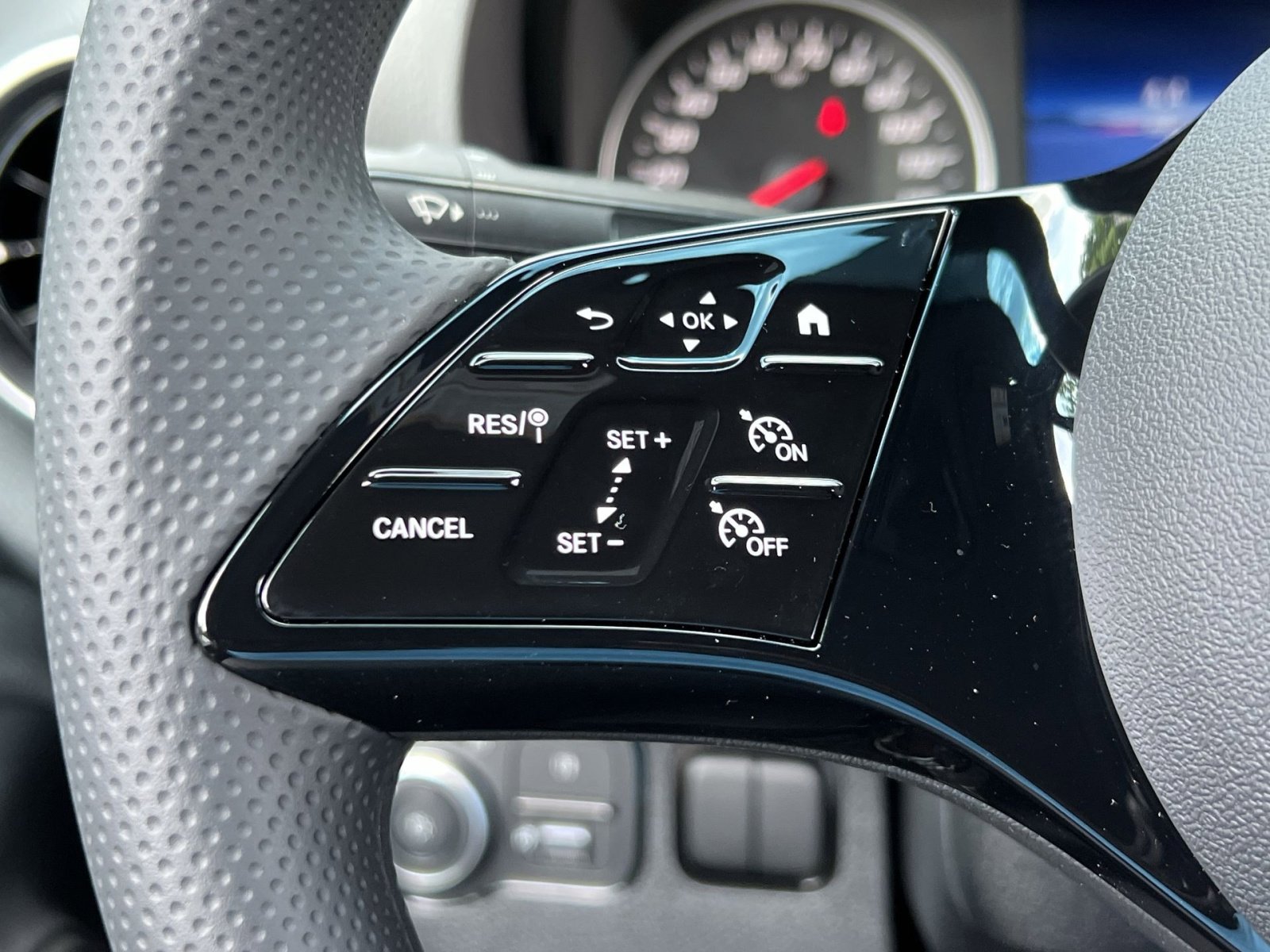 New 2025 Mercedes-Benz Sprinter 2500 image 31