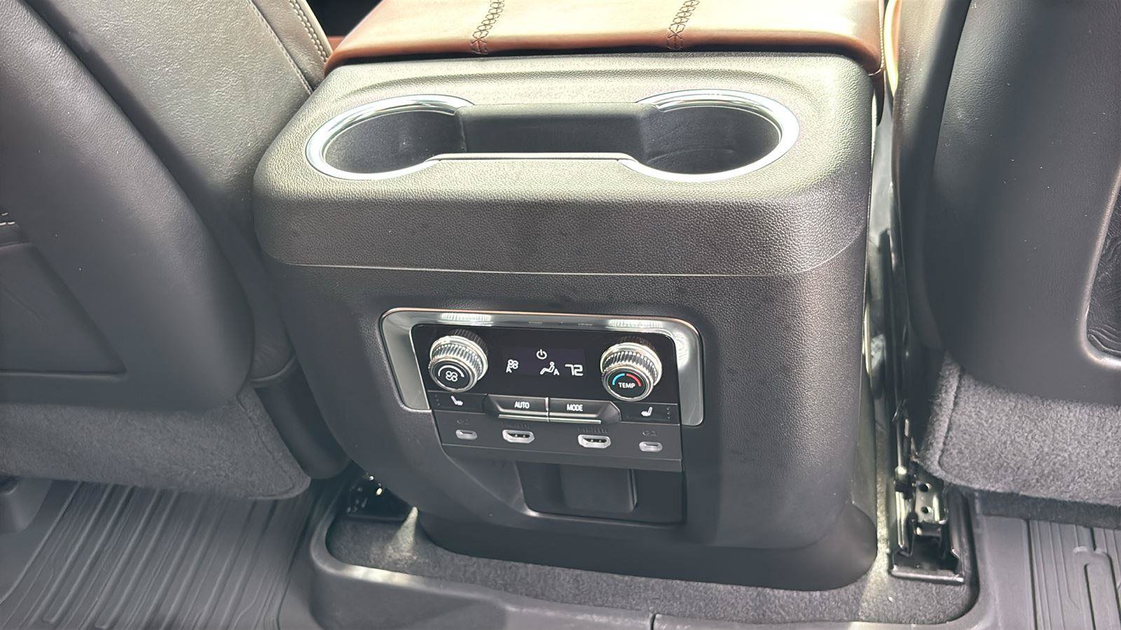 Certified 2023 GMC Yukon XL Denali Ultimate w/ LPO, Floor Liner Package AWD/4WD image 28