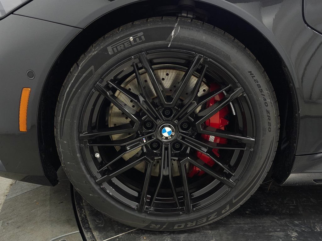 Used 2026 BMW M5 Touring AWD/4WD image 7