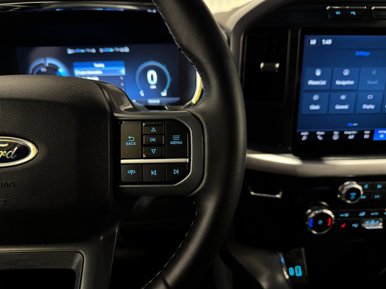 Used 2023 Ford F150 Lightning XLT image 23