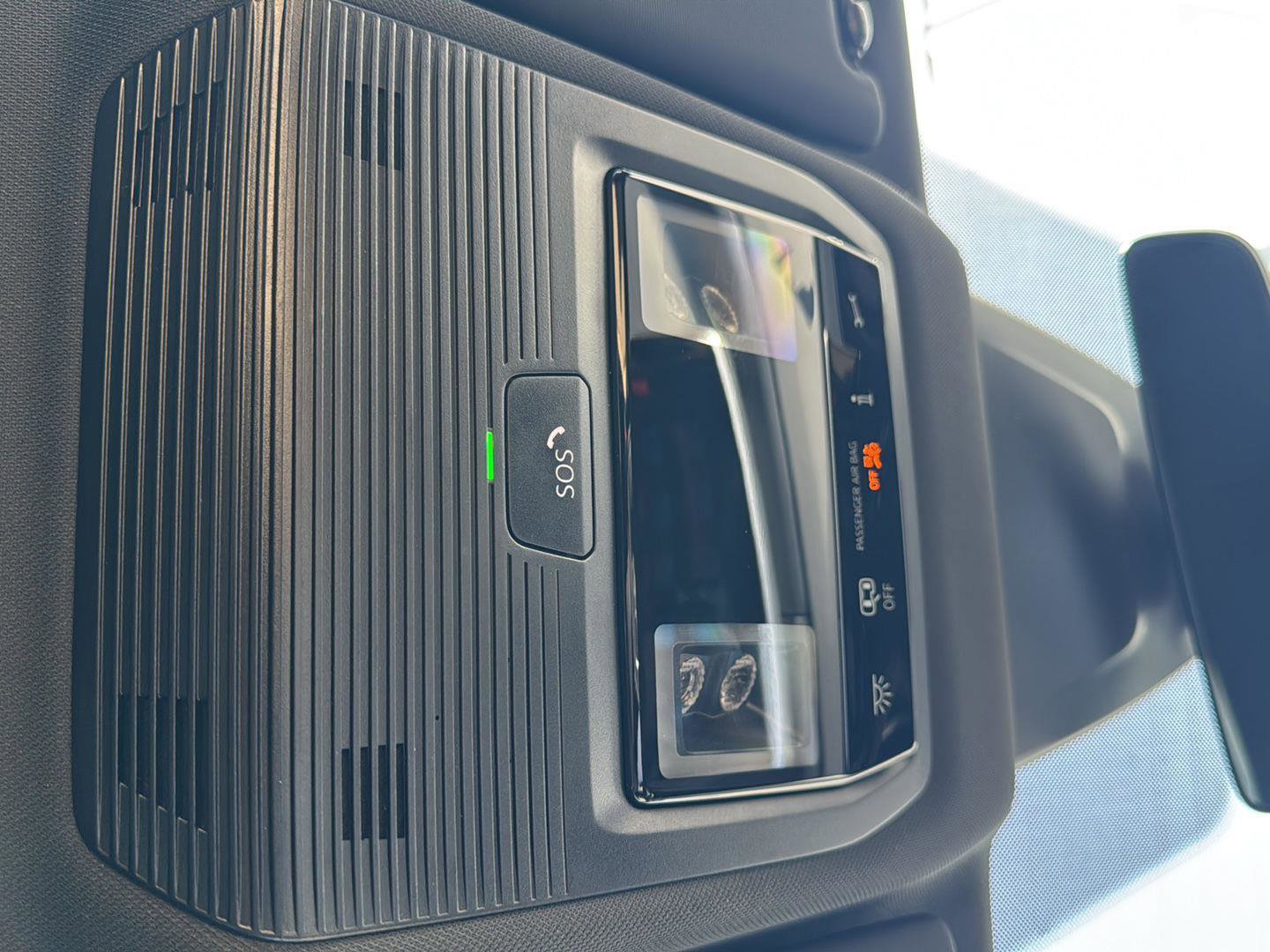 New 2026 Volkswagen Atlas Cross Sport SE image 21