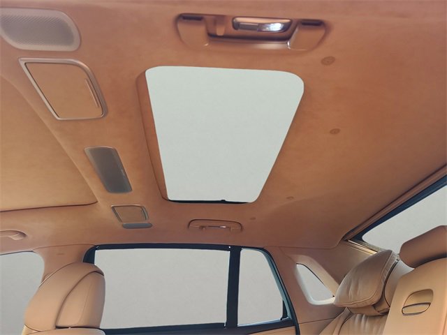 Used 2025 Genesis G90 3.5T image 11