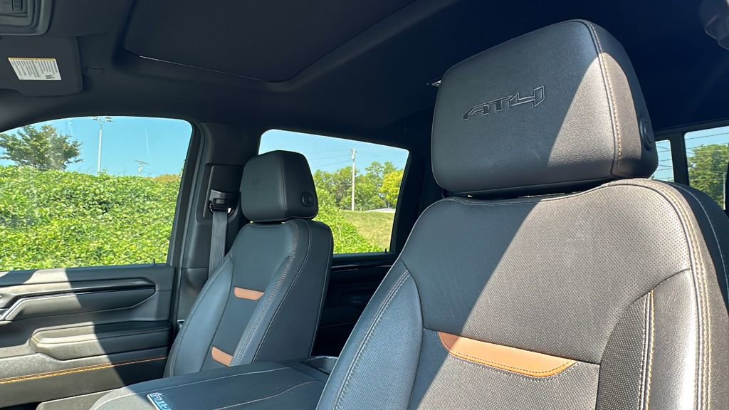 Used 2024 GMC Sierra 2500 AT4 w/ AT4 Premium Plus Package image 12