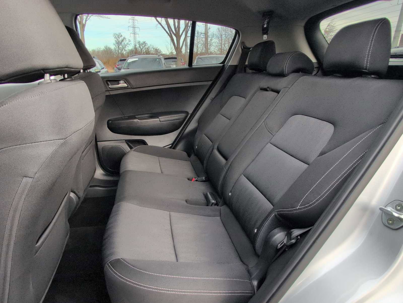 Used 2020 Kia Sportage LX image 19