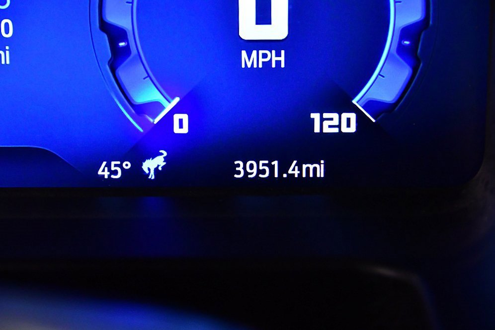 Used 2025 Ford Bronco Badlands image 17