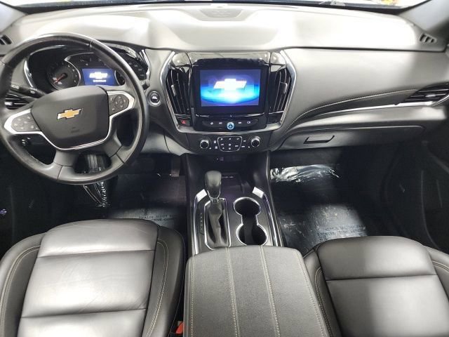 Used 2023 Chevrolet Traverse LT w/ LT Premium Package image 2