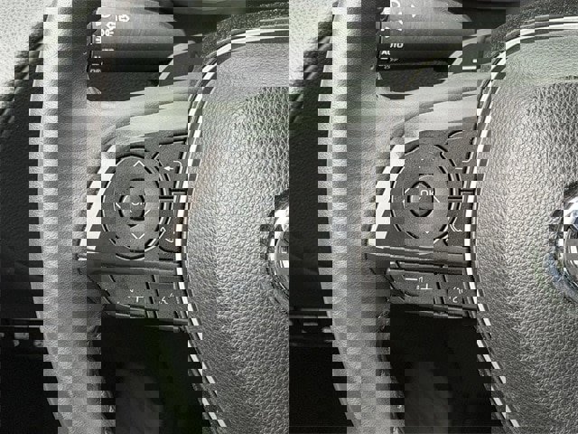 Certified 2024 Toyota Corolla Cross SE image 21