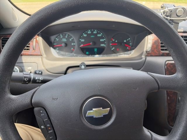 Used 2012 Chevrolet Impala LS FWD image 7