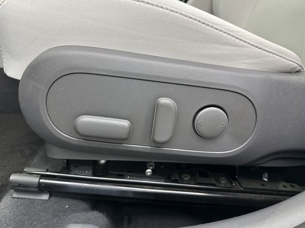 Used 2024 Hyundai Kona SEL w/ Convenience Package image 10