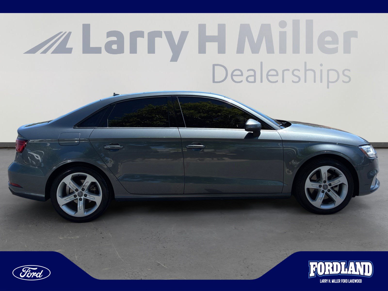 Used 2018 Audi A3 2.0T Premium w/ Convenience Package AWD/4WD image 6