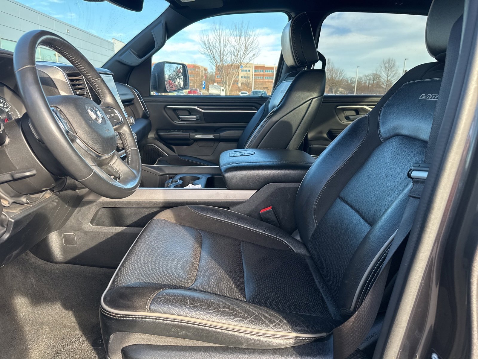 Used 2024 RAM 1500 Laramie image 6