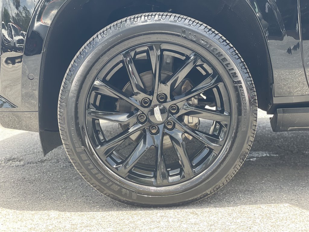 Used 2021 Cadillac Escalade ESV Sport w/ Driver Assist Tech Package AWD/4WD image 45