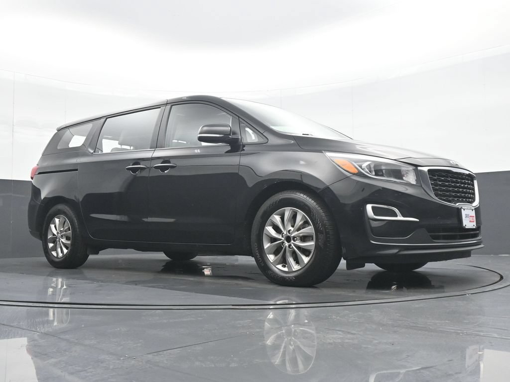 Used 2020 Kia Sedona L FWD image 34