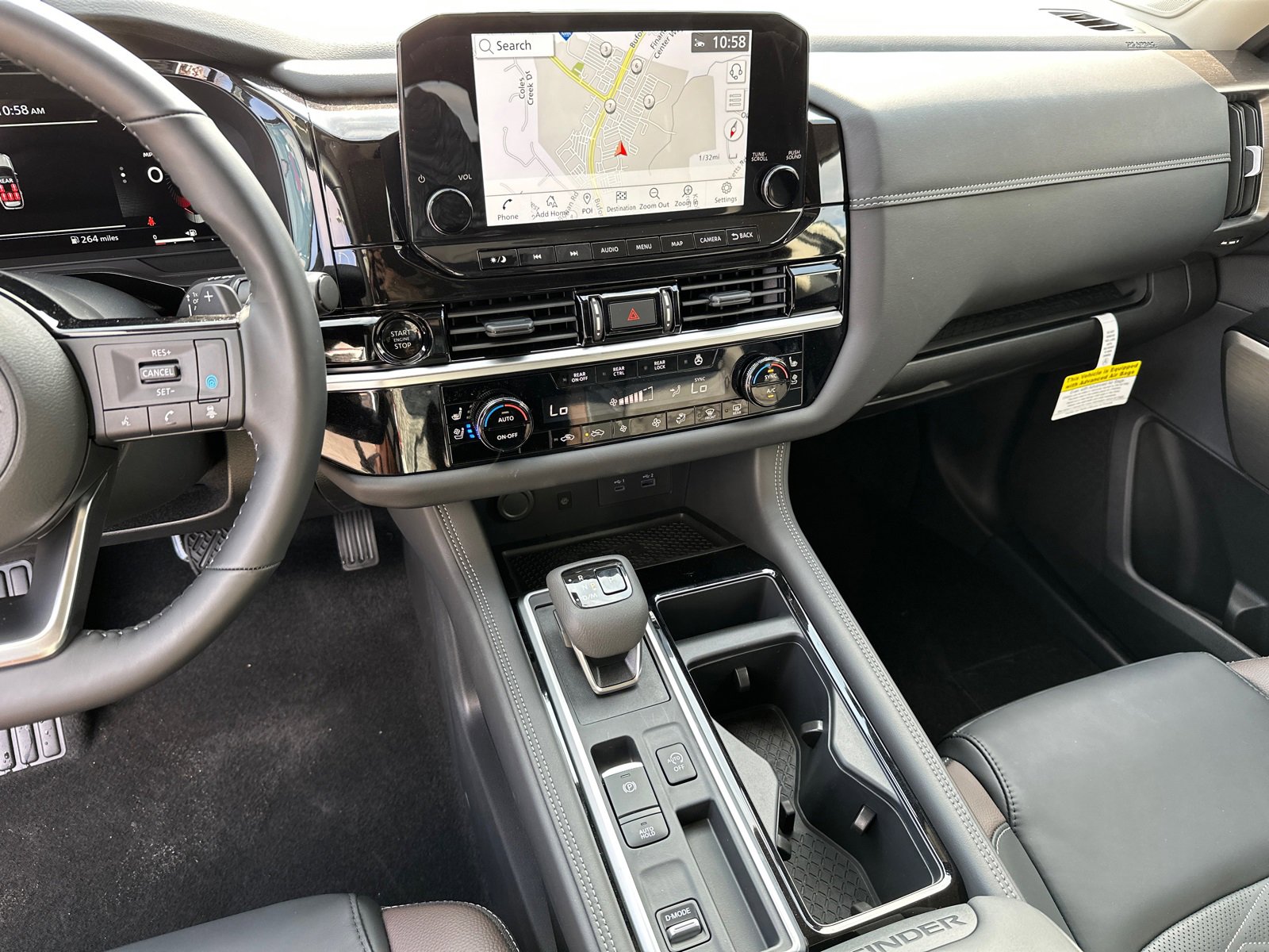 New 2025 Nissan Pathfinder Platinum image 30