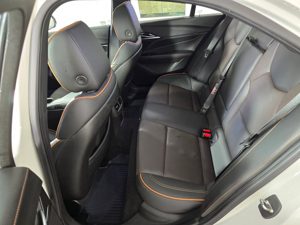 Used 2022 Cadillac CT4 V w/ LPO, ONYX Package image 16