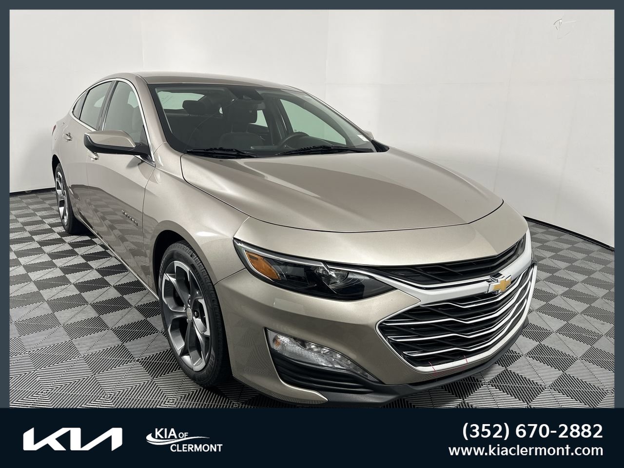 Used 2024 Chevrolet Malibu LT