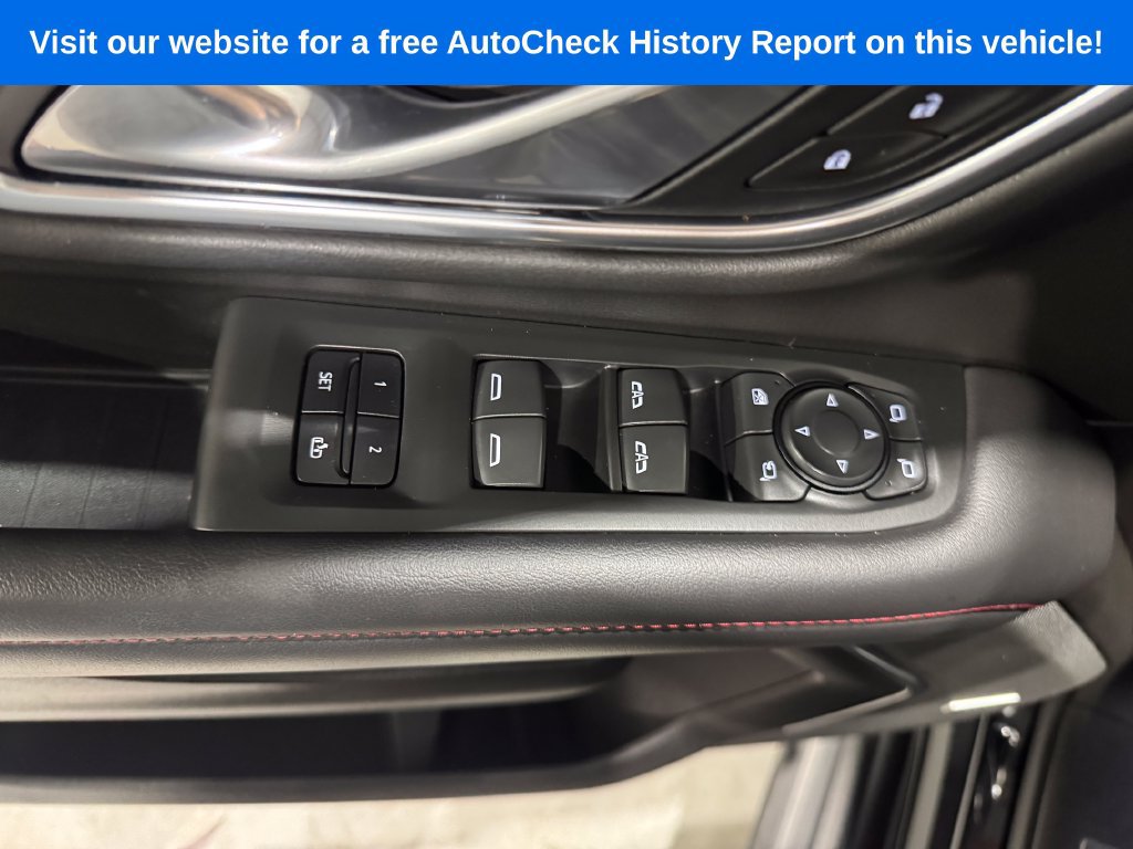 Used 2021 Chevrolet Tahoe RST w/ Luxury Package AWD/4WD image 16
