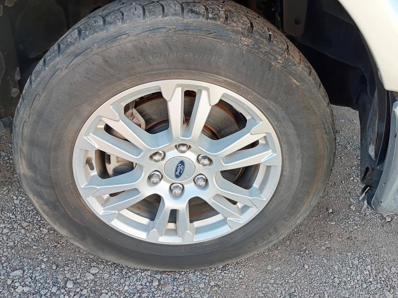 Used 2015 Ford F150 Lariat RWD image 29