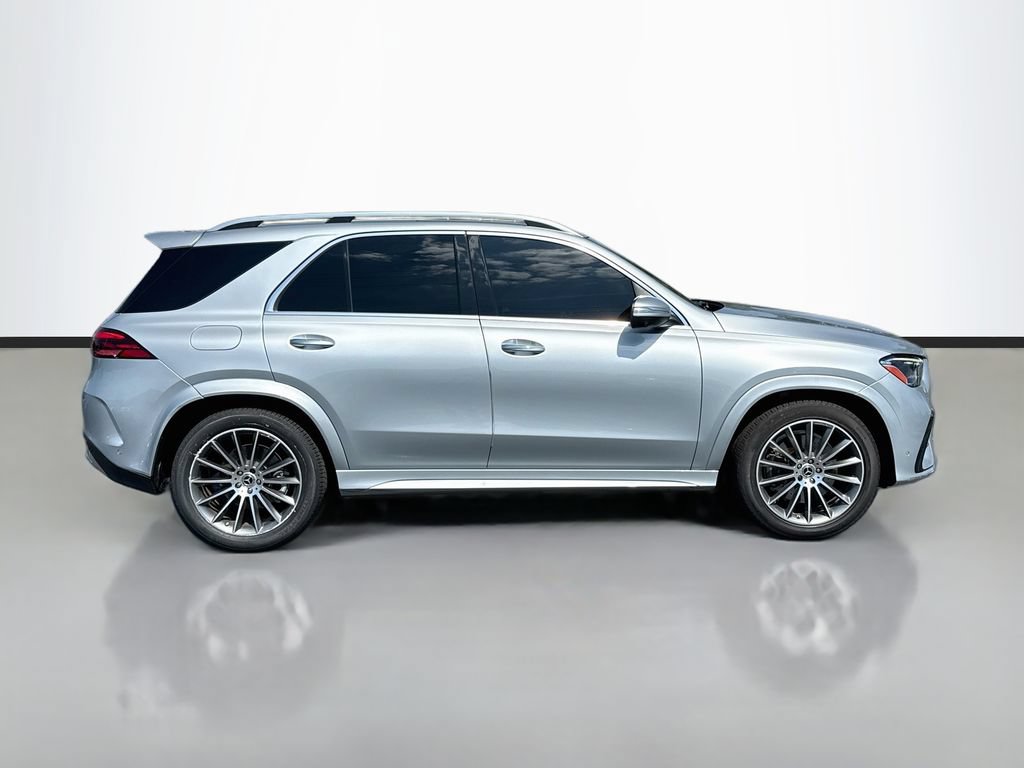 Used 2024 Mercedes-Benz GLE 450 4MATIC image 9