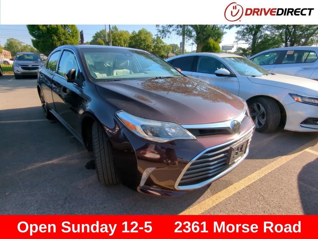 Used 2018 Toyota Avalon XLE Premium w/ Carpet Mat Package FWD image 1