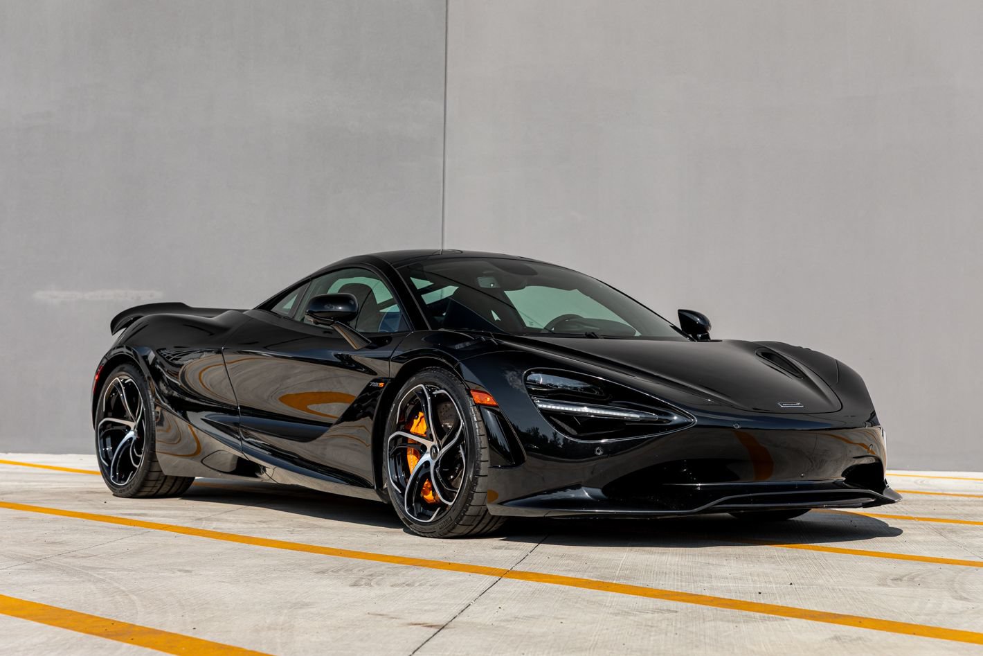 Used 2024 McLaren 750S RWD image 33