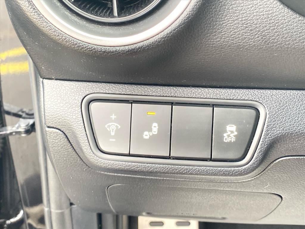 Certified 2022 Kia Forte GT-Line FWD image 16