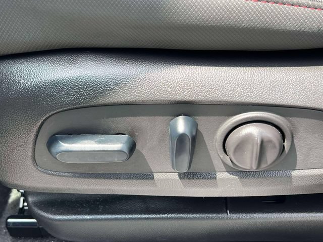 Used 2023 Chevrolet TrailBlazer RS w/ Sun and Liftgate Package AWD/4WD image 20