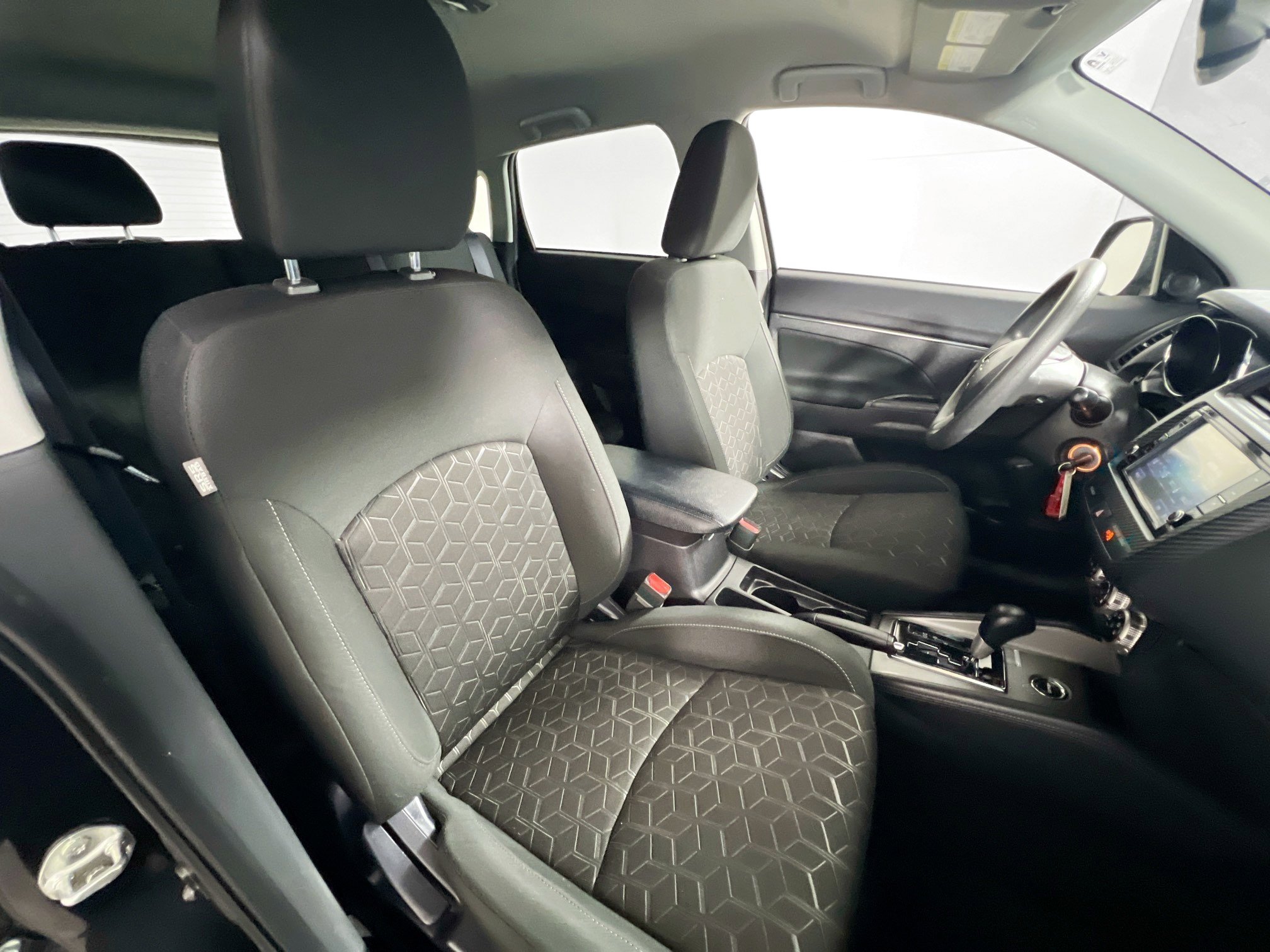 Used 2024 Mitsubishi Outlander Sport LE image 30