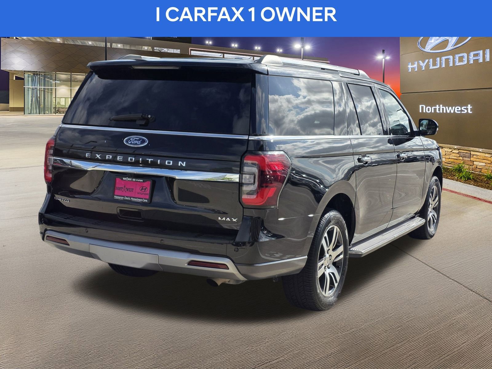 Used 2023 Ford Expedition Max Limited image 7