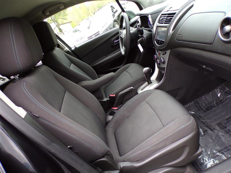 Used 2016 Chevrolet Trax LT image 19