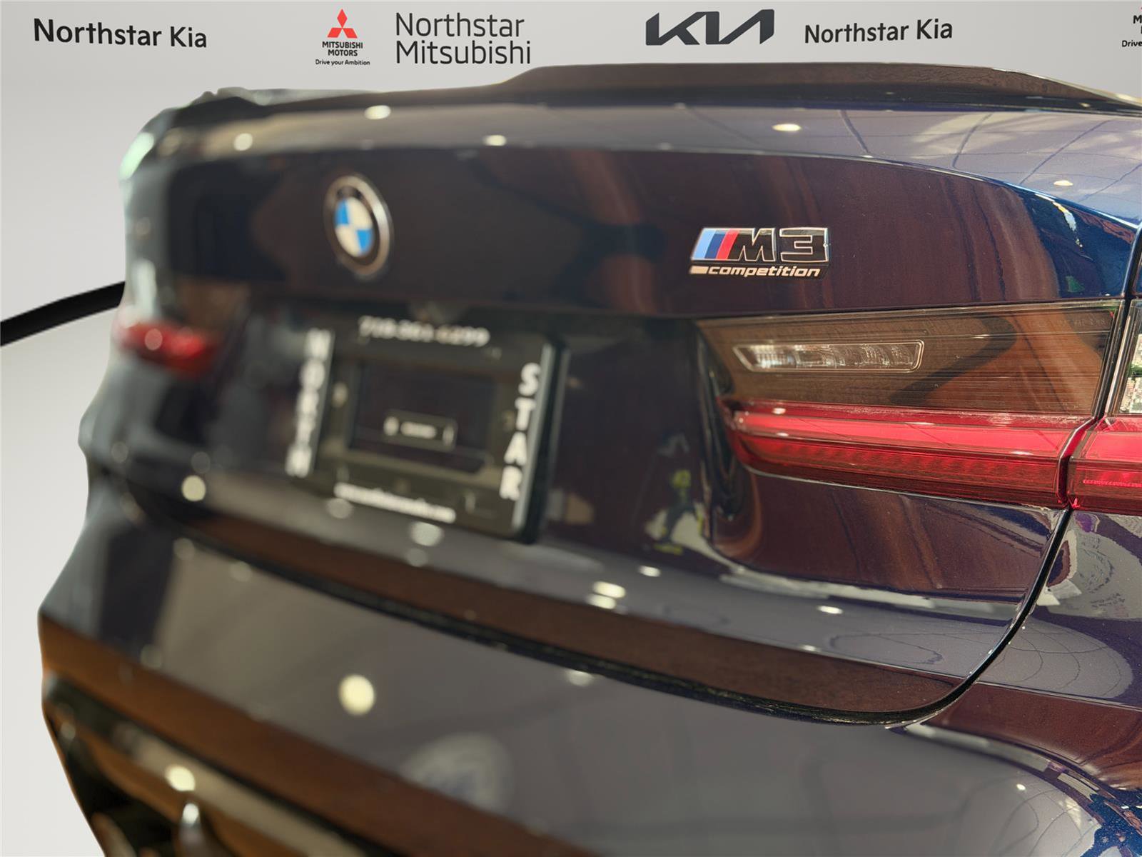 Used 2025 BMW M3 Competition w/ Executive Package image 29