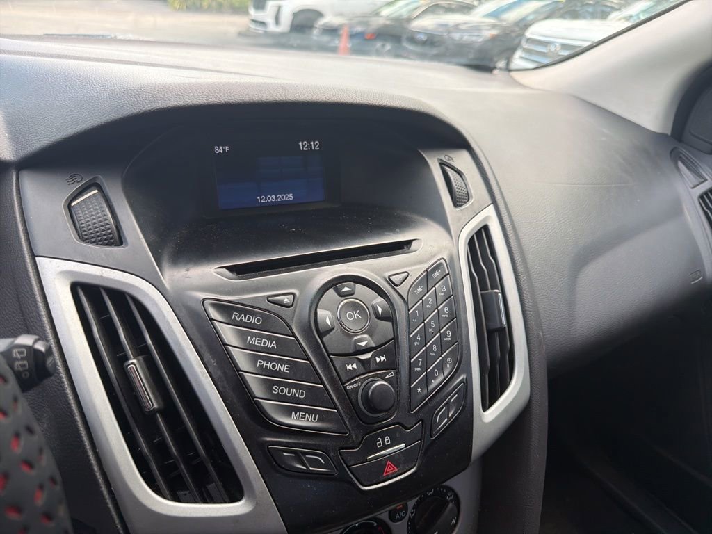 Used 2014 Ford Focus SE image 12