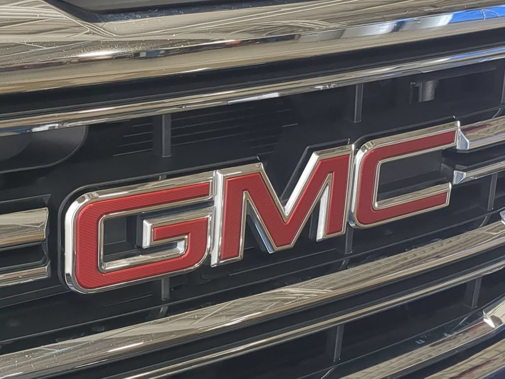 Used 2018 GMC Sierra 1500 SLT w/ SLT Premium Package AWD/4WD image 15