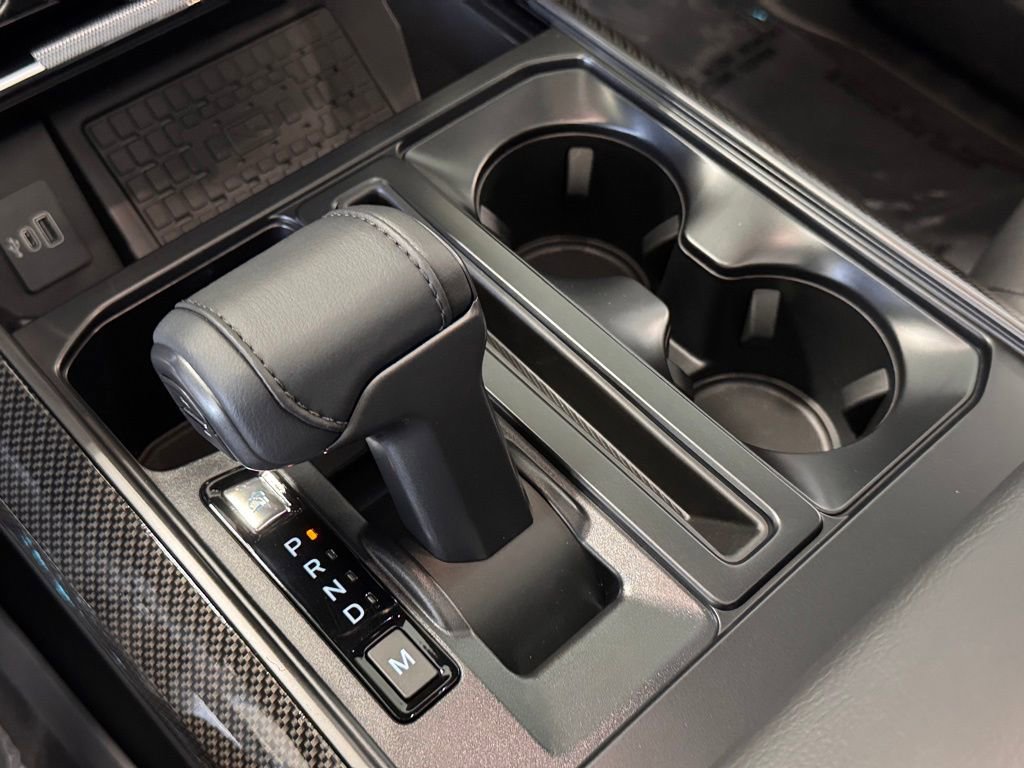 New 2025 Ford F150 Lariat w/ Equipment Group 502A High image 22