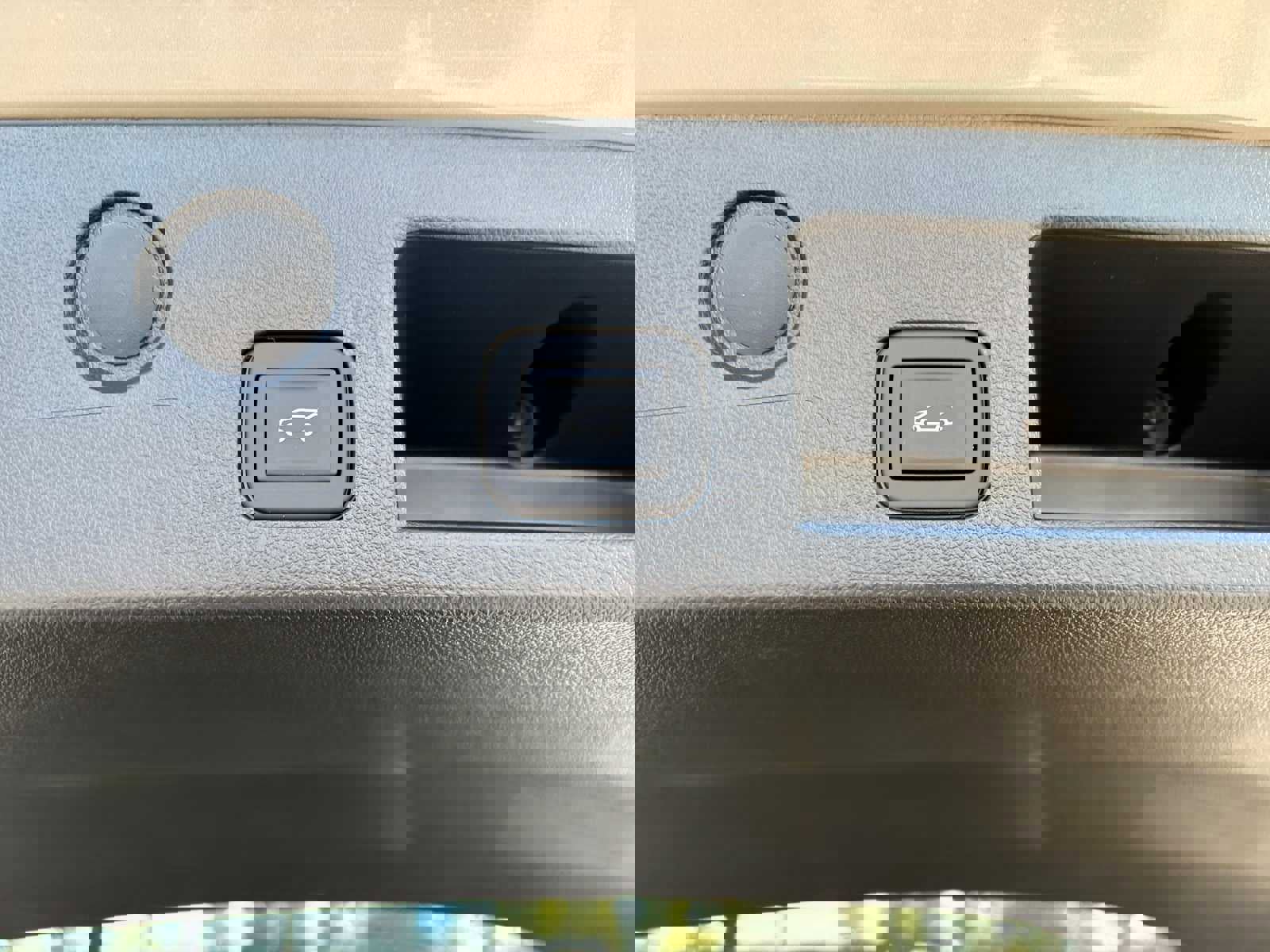 New 2026 GMC Terrain Elevation w/ Elevation Premium Package image 18